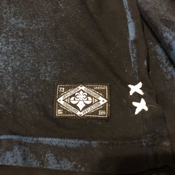 Men’s Affliction Shirt - Picture 6 of 6